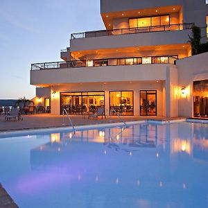 D'Monaco Resort